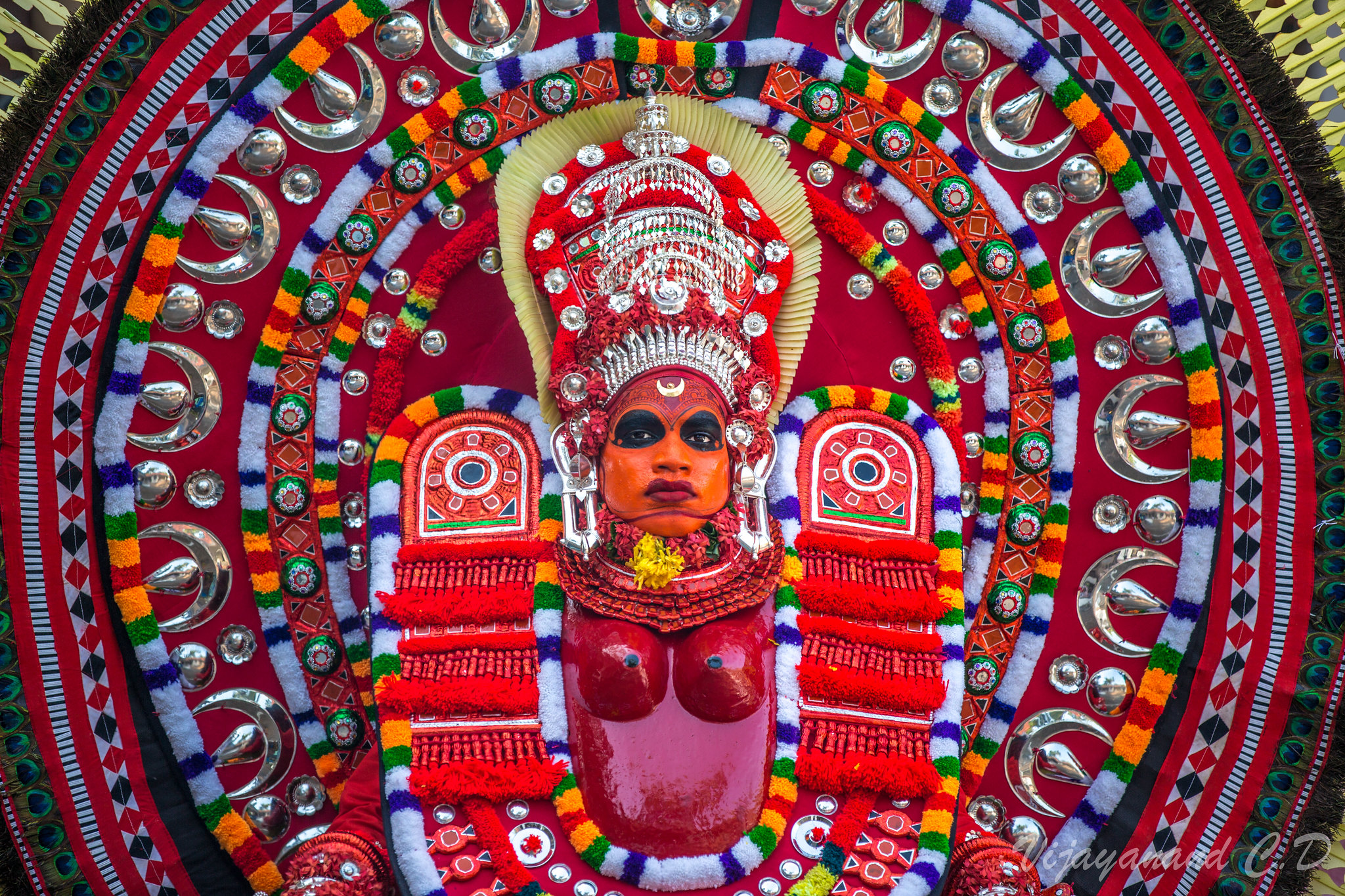 Madayil Chamundi Theyyam