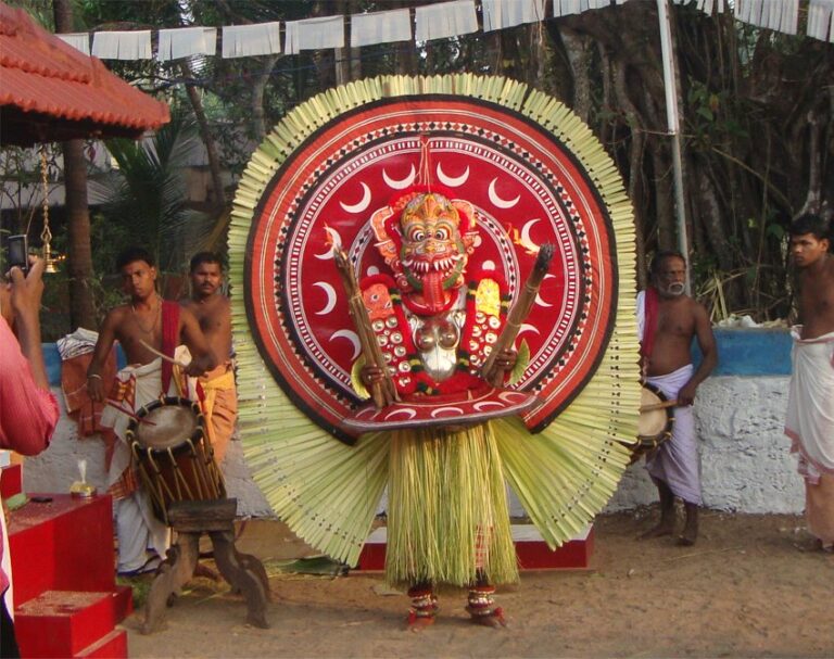 Kundor Chamundi Theyyam